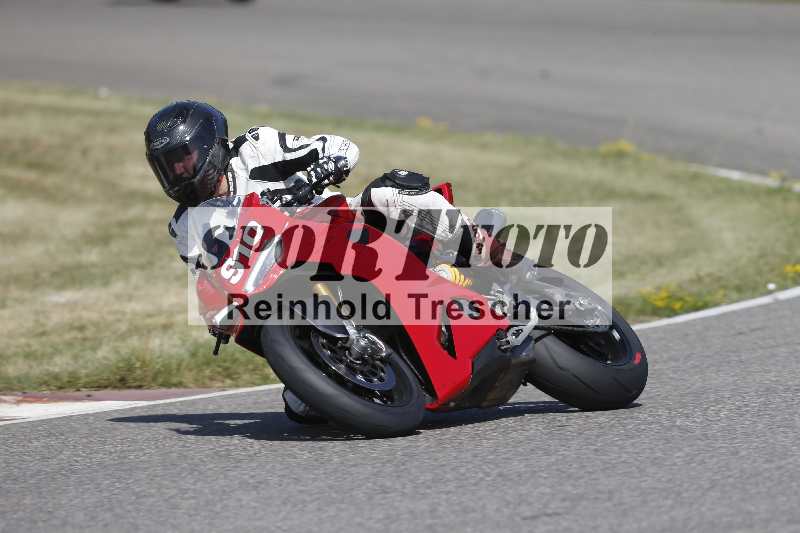 /21 17.06.2026  Ducati Schweiz Track Warmup ADR/Gruppe gelb/910